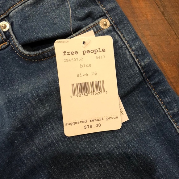 Free People Jeans NWT - Picture 2 of 5